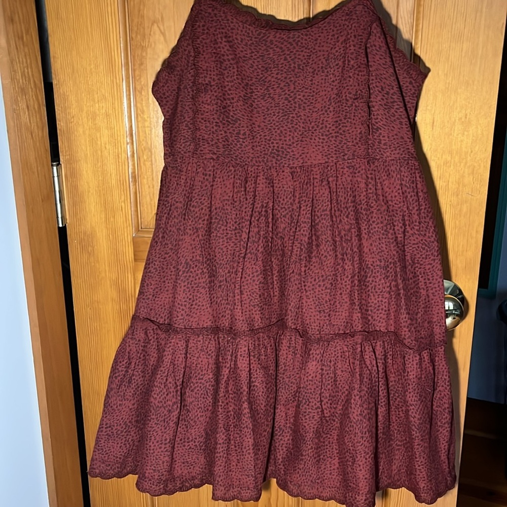Urban Outfitters Size Small Animal Print Burgundy Ruffled summer Mini Dress NWT